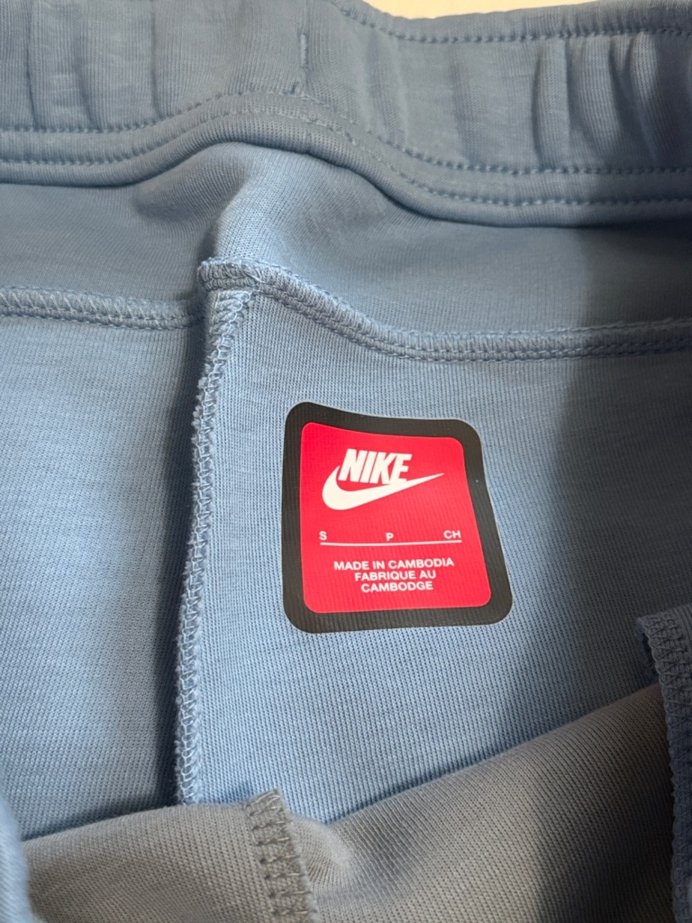 Nike Two-Tone Blue & Gray Panel Joggers - Picture 3 of 9